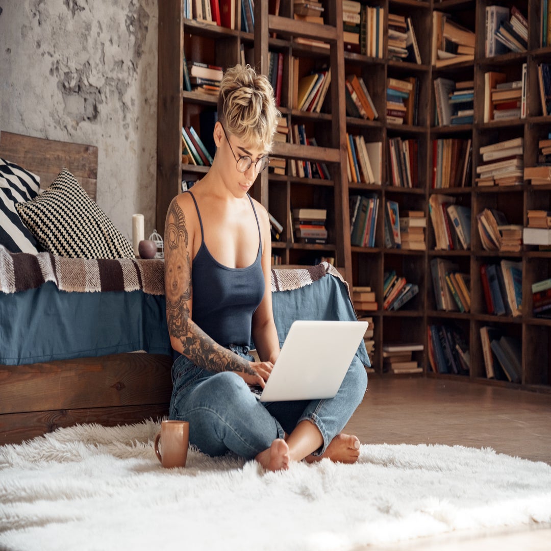 Image of These are the three side hustles that pay well, according to people who’ve found success doing them.