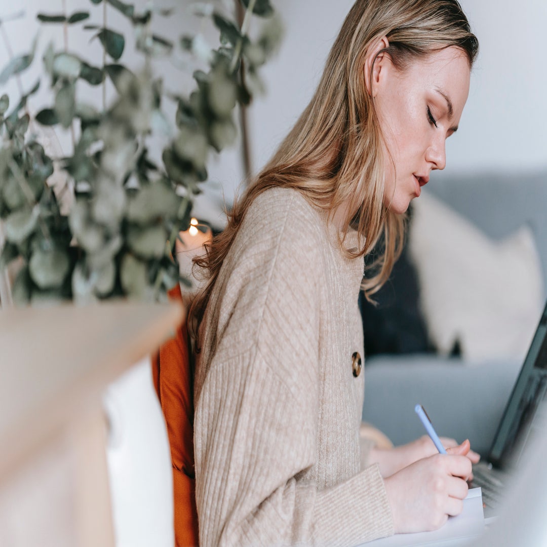 Image of Here’s how to write a check in 6 steps — make sure your signatures are consistent and you’re using a dark pen.